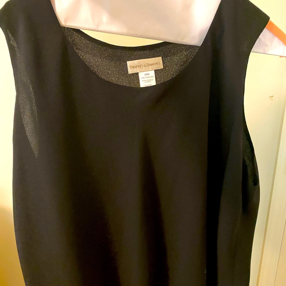 Black Flowy Tank